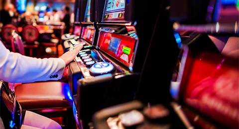 BOOST YOUR LUCK AND SKILLS: HOW SOCIAL CASINO GAMES CAN SHARPEN YOUR GAMBLING STRATEGY